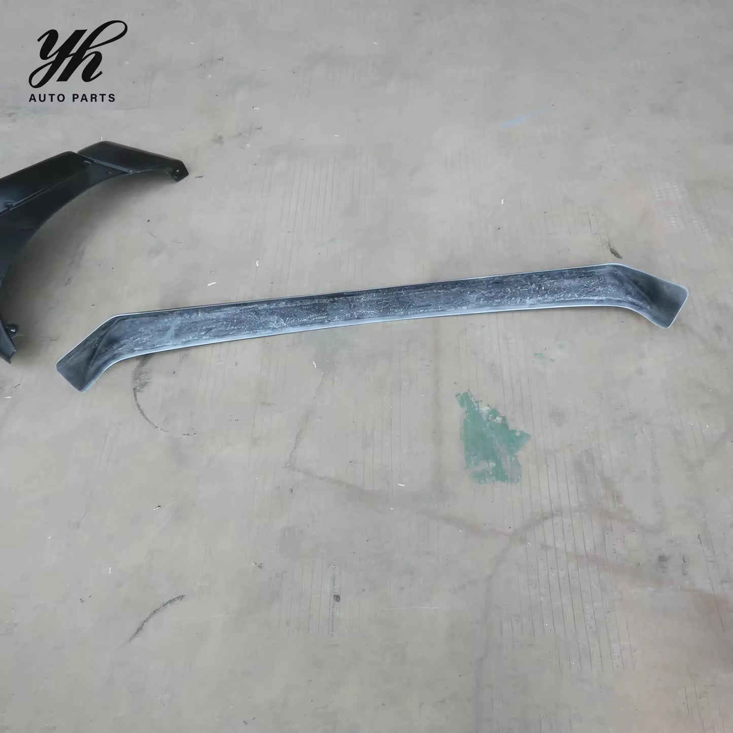 New YH 1995-1998 Nisson S14 Zenki S14A Kouki Rocket Bunny V2 BOSS Aero Style Carbon Fiber Front Bumper Lip
