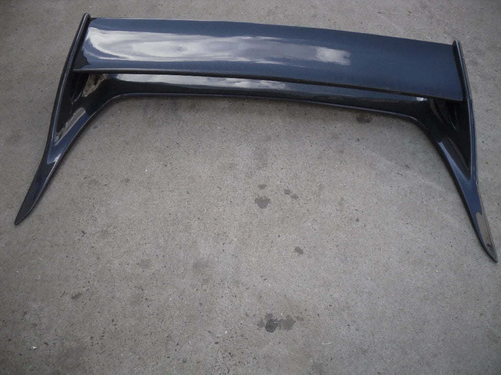 Skyline R33 GTR GTST Bee-R Style Double Deck Real Carbon Fiber High Glossy Finish 3k Twill Weave Black Yuhang Rear Spoiler