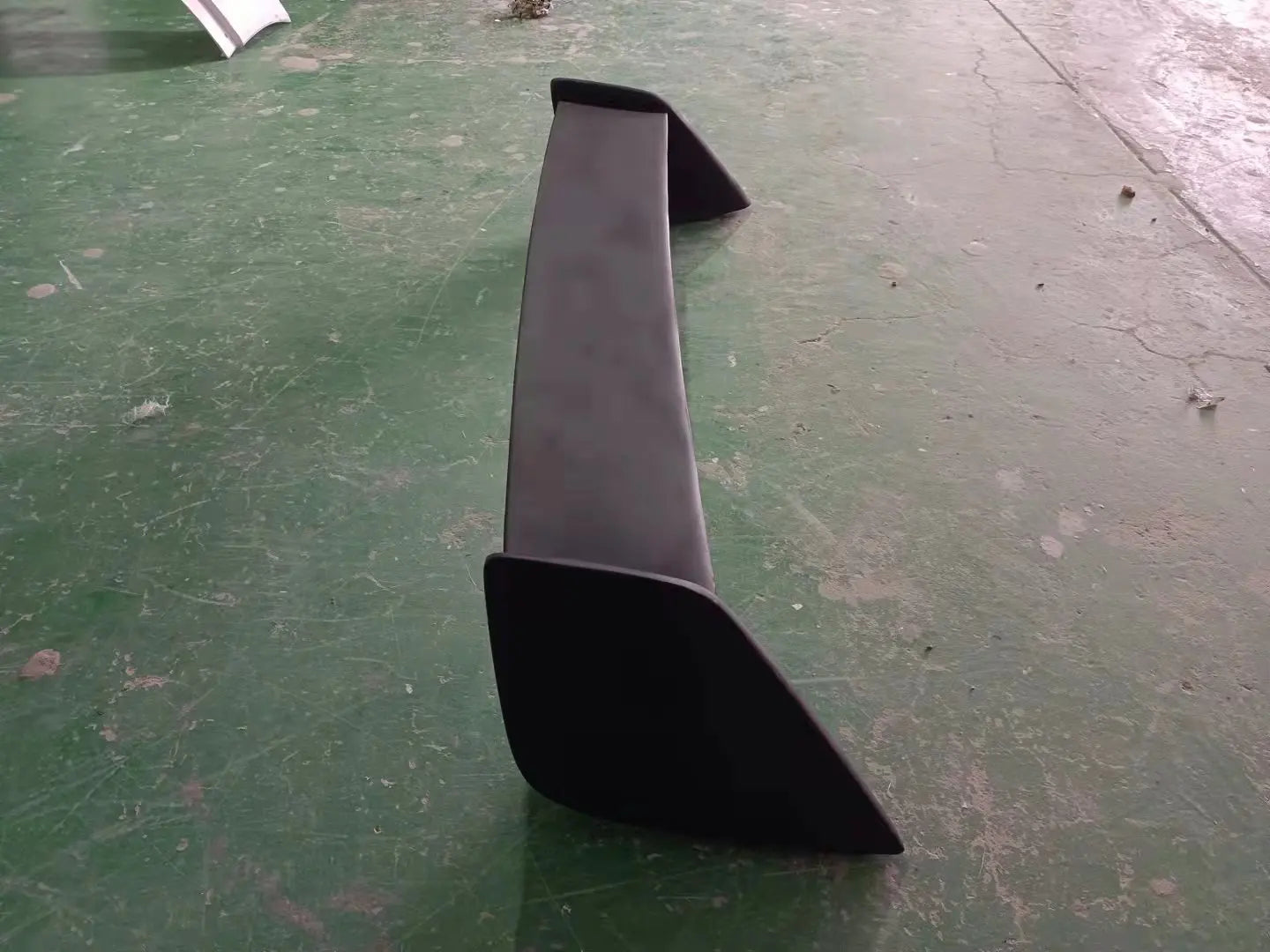 Carbon Fiber FQ Type Rear Spoiler with FRP Legs Single Deck High Glossy Finish for 2001-2007 Mitsubishi Lancer Evolution 7-9
