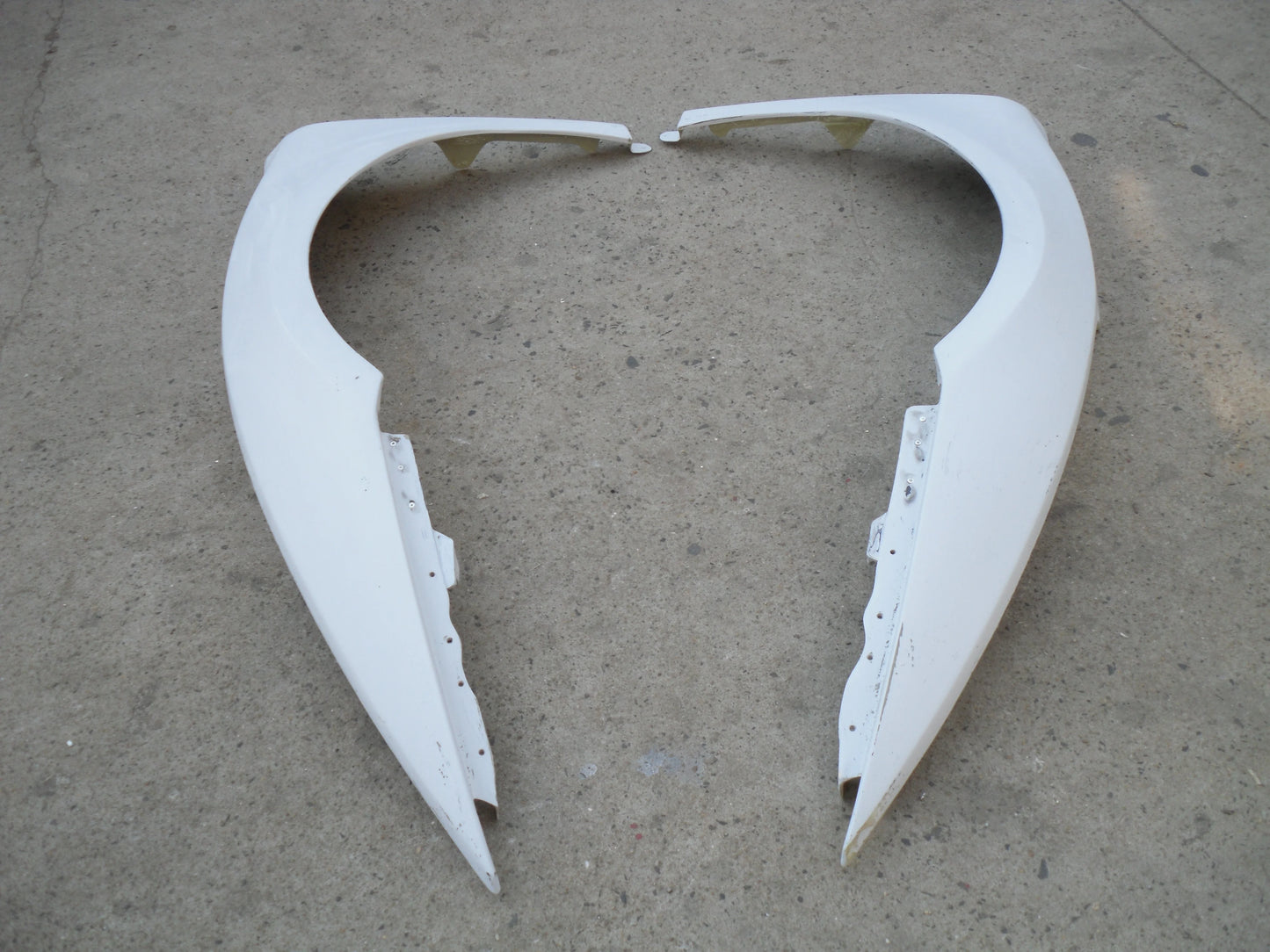 Glass Fiber 2008-2012 Gallardo LP560 LP570 OEM Style Front Fender (Pair) 2 Pcs