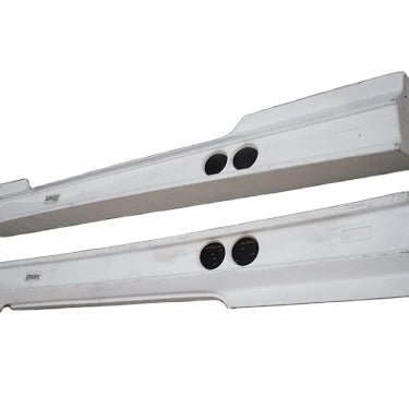 High Quality Skyline R34 GTR Side Skirts Headstock Glass Fiber FRP for 1998-2002 Nissan