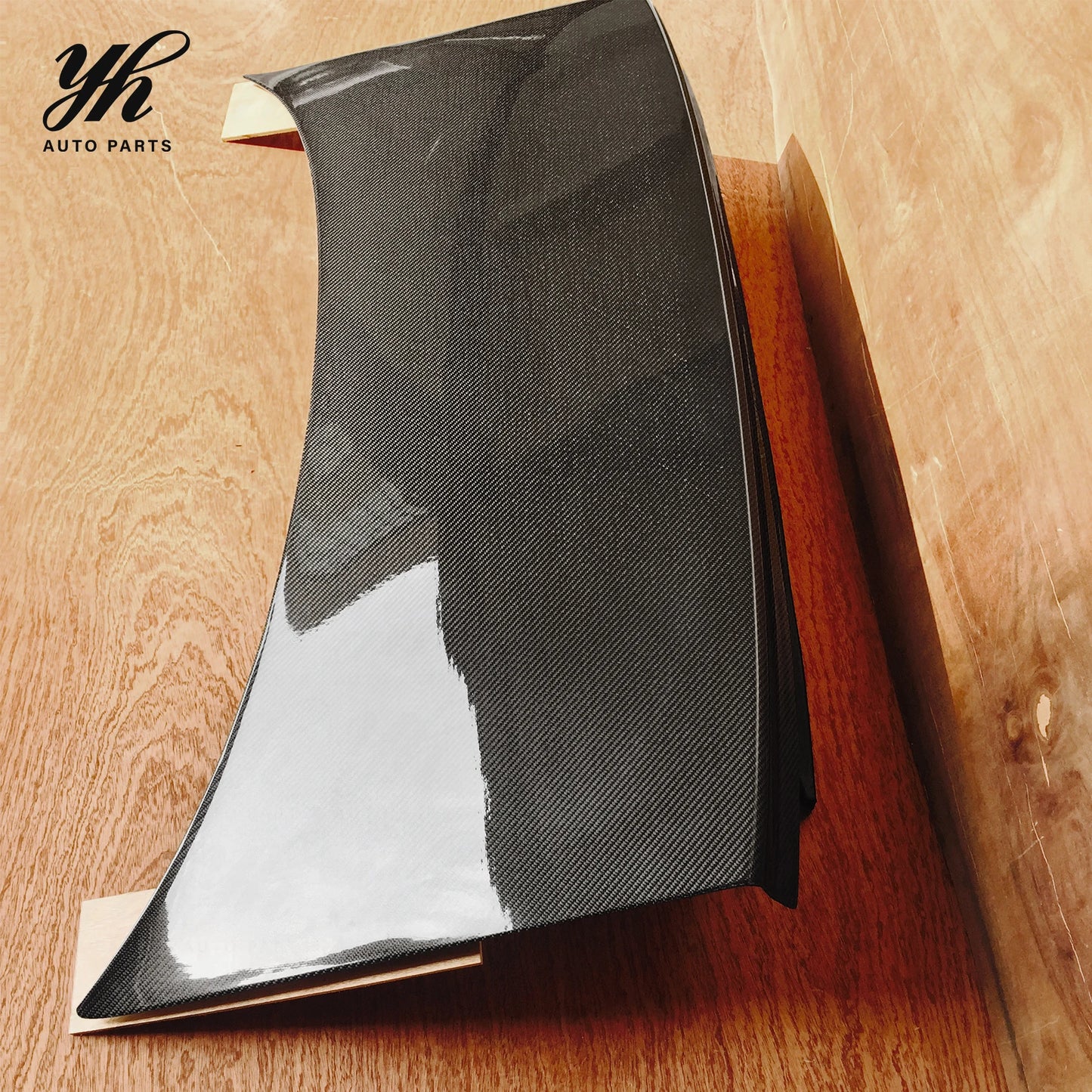 YH High Quality Lightweight Easily Installed Carbon Fiber Rear Trunk for 1992-1995 Mitsubishi Evolution 1-3 EVO 3
