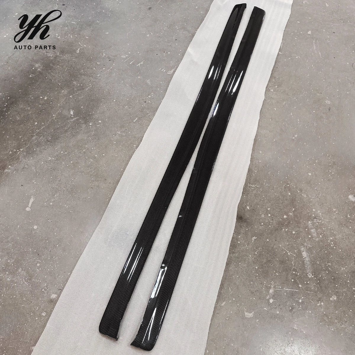 FRP Glass Fiber & Carbon Fiber Black Left for RX7 Fd3s Side Skirt Extension (Pair) 1992-1997