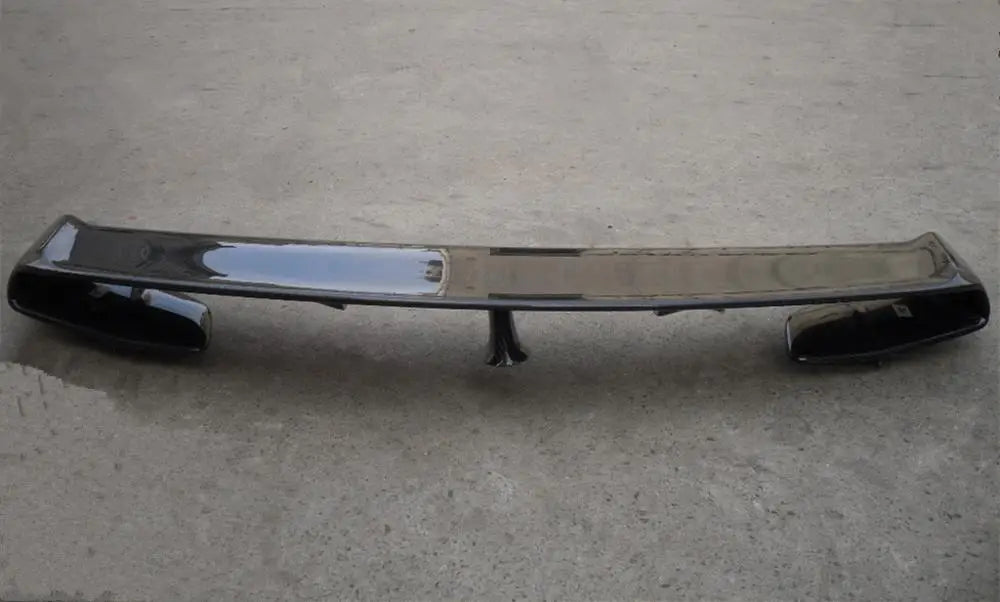 For 2008-2013 Skyline R35 GTR Higher Rear Spoiler Wing with Lamp Position Carbon Fiber