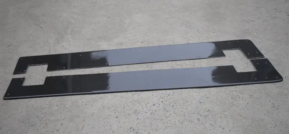 Lancer Evolution 10 X (Modified) VS Body Parts Side Skirt Extension in Carbon Fiber CF