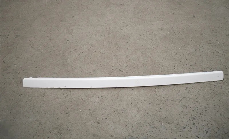 For R32 GTS/GTR Style  Rear Bootlid Lip Spoiler Glass FIber FRP