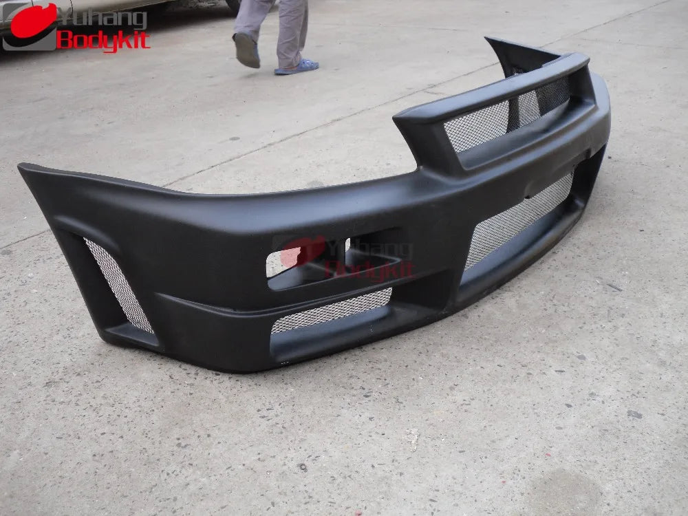 New High Quality Yuhang Black Front Bumper FRP for Skyline R34 GT-R (2008-) with Excellent Fitment