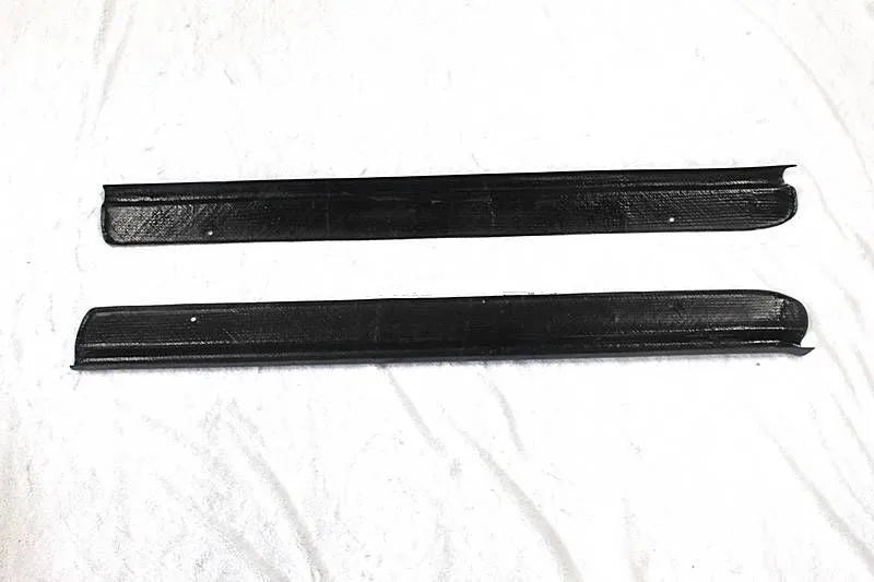 Yuhang High Quality Carbon Fiber Door Sill Kick Panel Black for 1995-1998 S14/S14A Silvia Zenki Kouki with Easy Installation