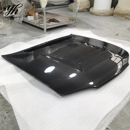 New R33 GTS Spec 1 Ni Carbon Fiber Hood Bonnet with High Glossy Finish and True 3K Twill Weave