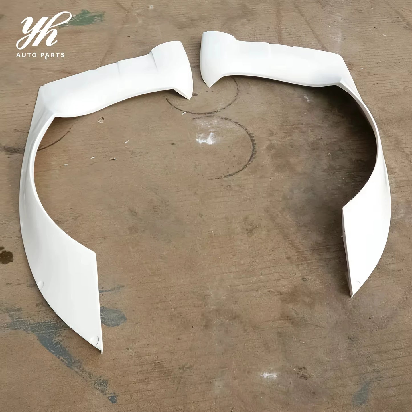 Yuhang 1999-2002 S15 Silvia Rocket Bunny Style Fiber Glass New Front Fender for Car with Excellent Fitment and Easy Installation