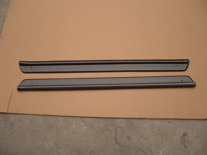 For 1995-1998 Skyline R33 GTR GTS Door Sill Interior Cover Trim 2Pcs Carbon Fiber CF