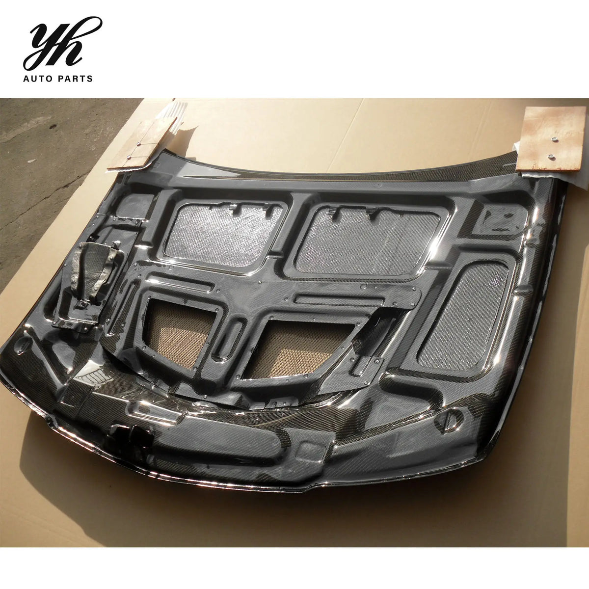 New Yuhang High Quality Black 3K Twill Weave Carbon Fiber Bonnet for EVO 5 6 with