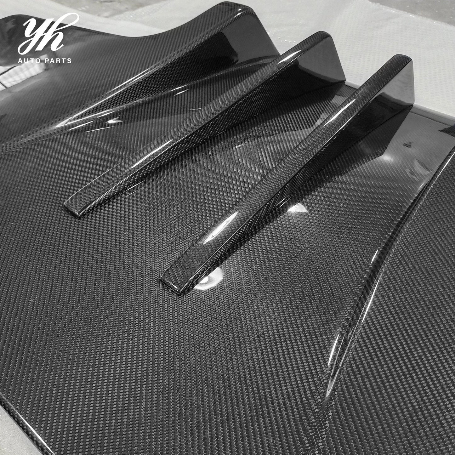 Auto Bodykit FRP Glass Fiber Rear Diffuser Full Set 5pcs Metal Fitting Kit Accessories 1995-1998 Skyline R33 GTR Black High