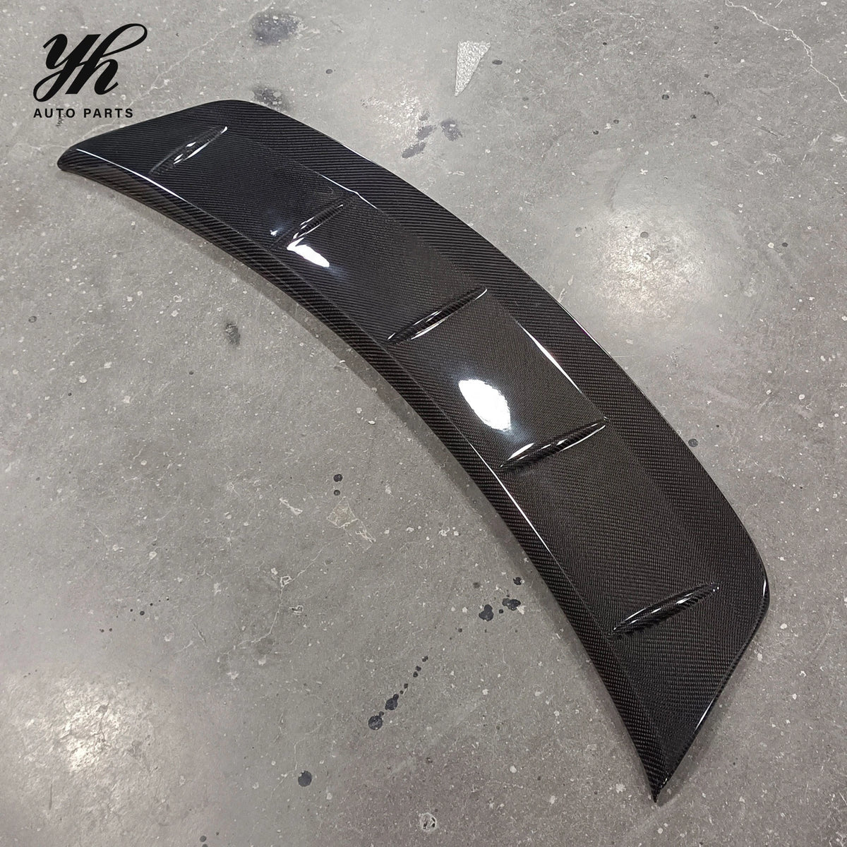 Haute Couture Factory Direct Sales SKYLINE R35 GTR WALD STYLE CARBON FIBER GURNEY FLAP