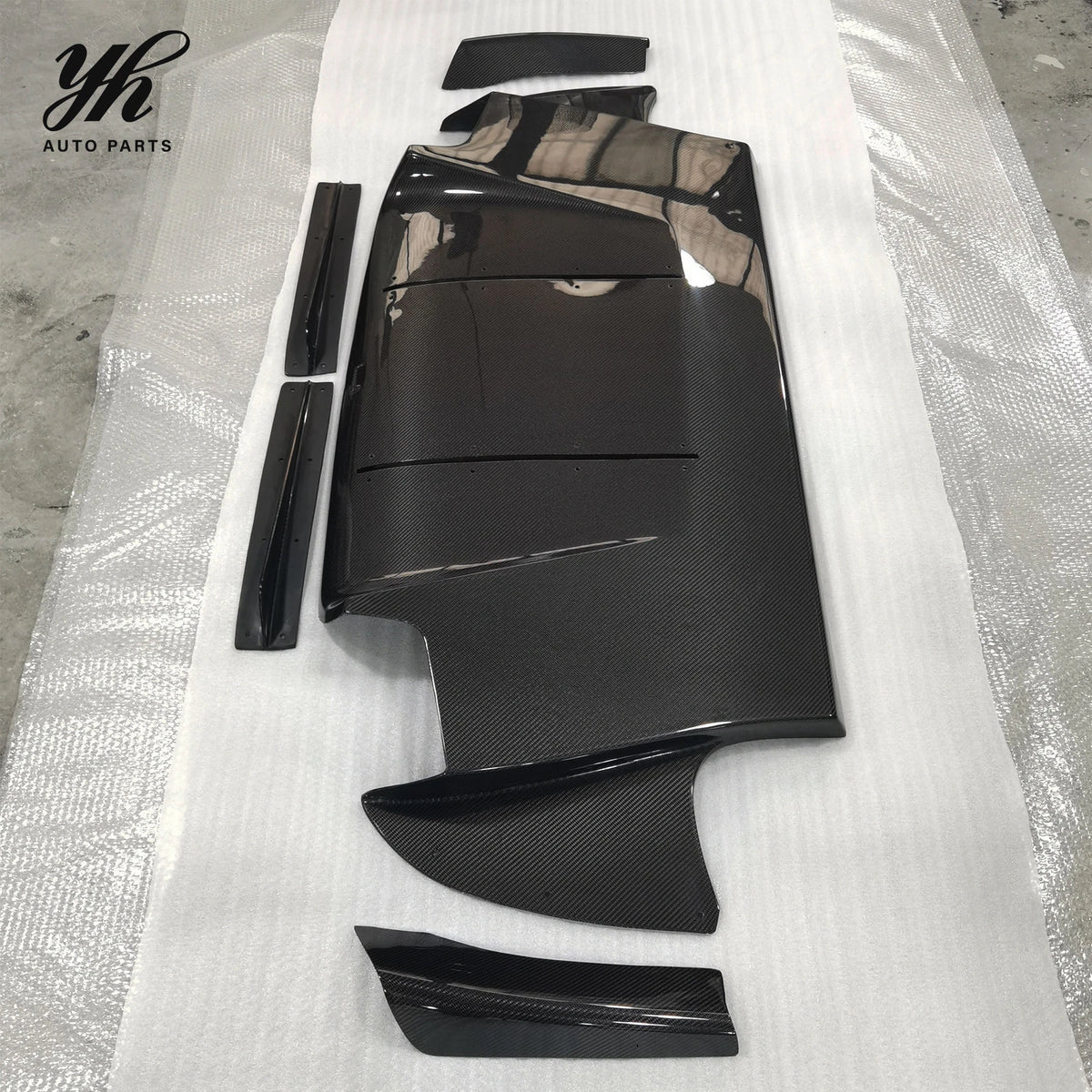 5PCS Voltex Style Carbon Fiber Rear Diffuser with Fitting Kits for Mitsubishi Lancer Evolution EVO 9 IX CT9A Bodykit