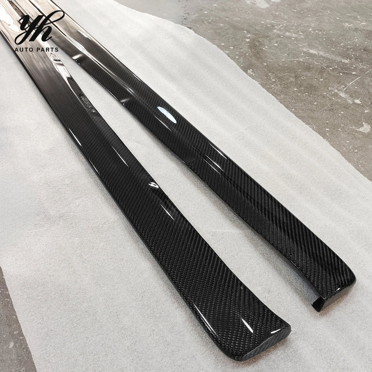 FRP Glass Fiber & Carbon Fiber Black Left for RX7 Fd3s Side Skirt Extension (Pair) 1992-1997