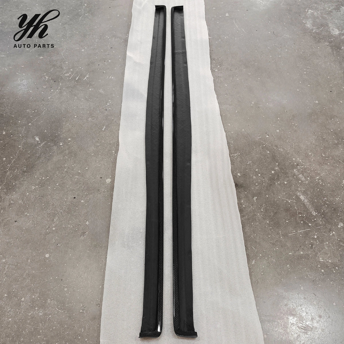 FRP Glass Fiber & Carbon Fiber Black Left for RX7 Fd3s Side Skirt Extension (Pair) 1992-1997