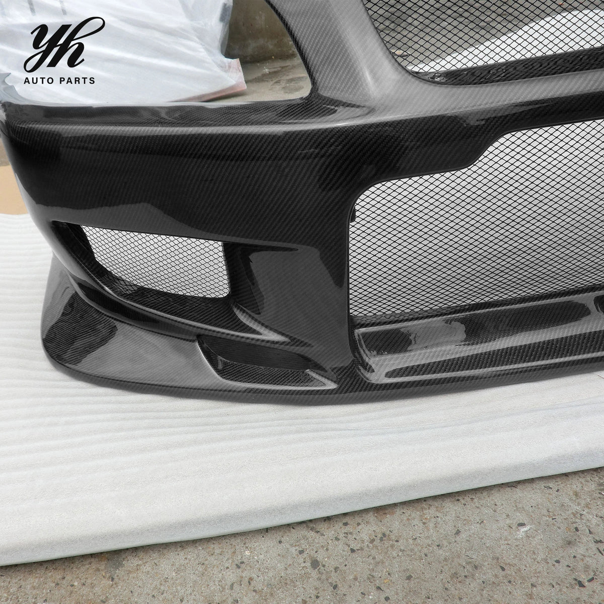 3K Twill Weave Glossy Carbon Fiber C-West Style Rear Bumper Body Kit for Mitsubishi Lancer Evolution EVO 7 VII Tuning Parts